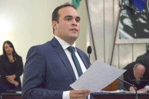 Efeito Rodrigo Cunha: Davi Maia faz seleção para assessoria na Assembleia