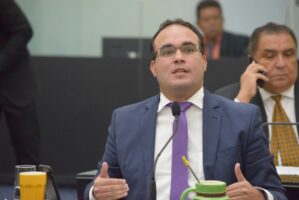 Davi Maia apresenta requerimento para convocação de delegado geral em Alagoas